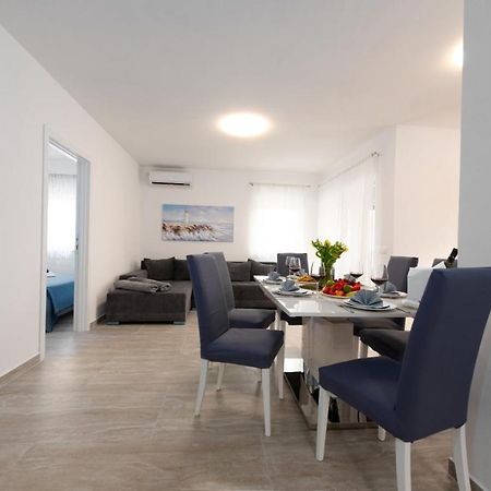 Marin Apartment ชิซิชี ภายนอก รูปภาพ